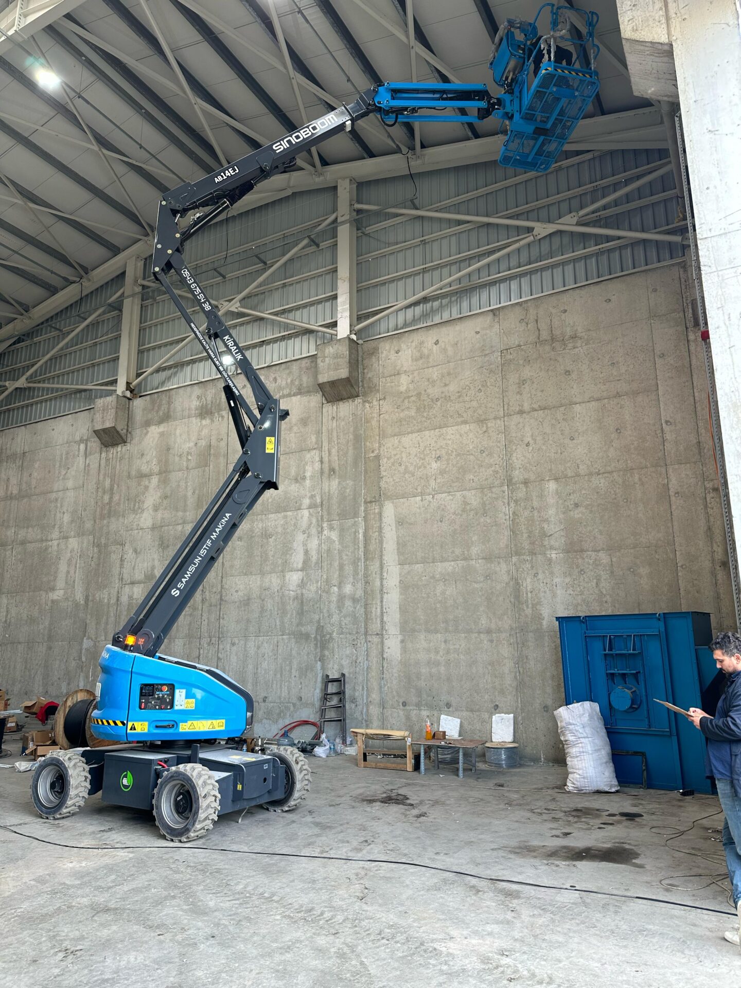 Tekkeköy Kiralık Manlift 17 eklemli platform kirala Samsun İstif Makina